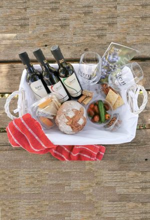 סלסלת פיקניק יקב שטרן - לקחת לטיולים